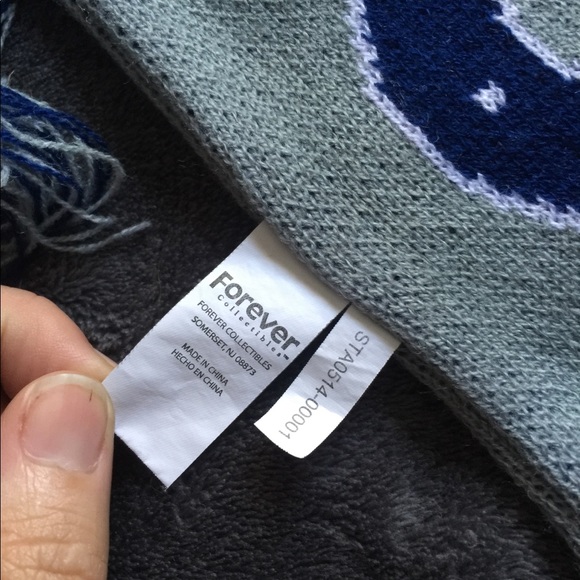 Colts Knit Scarf - Picture 3 of 8